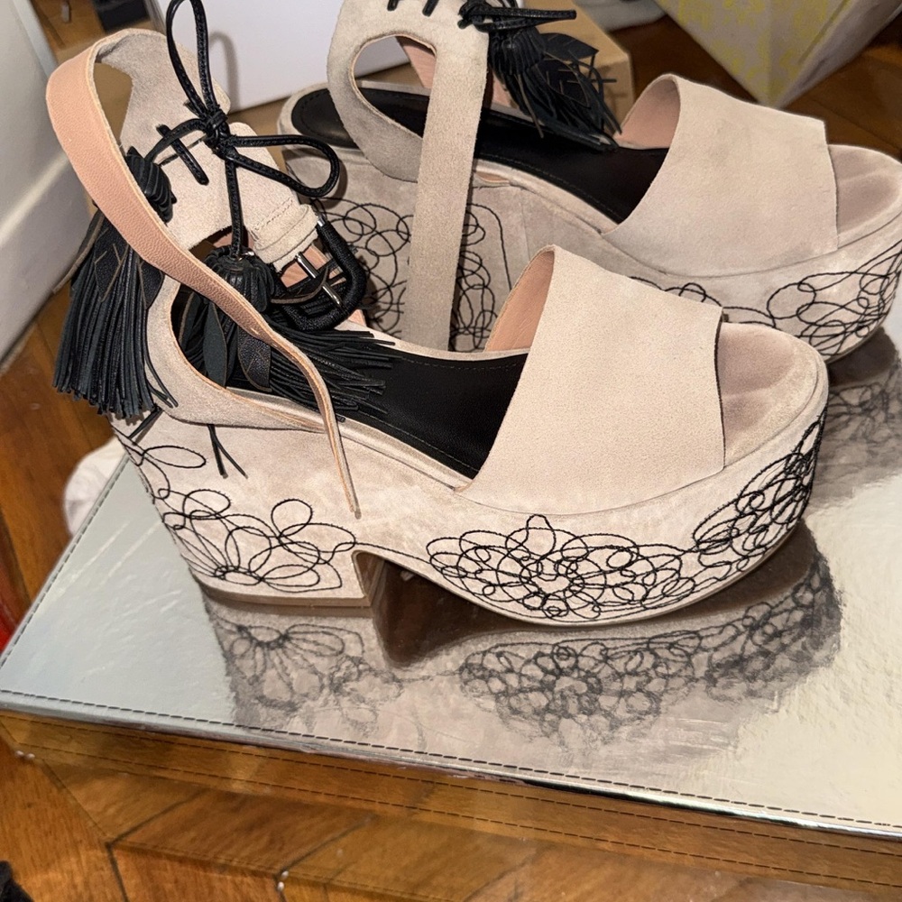 Sigerson Morrison Beige Suede Platform Sandals with Black Tassels